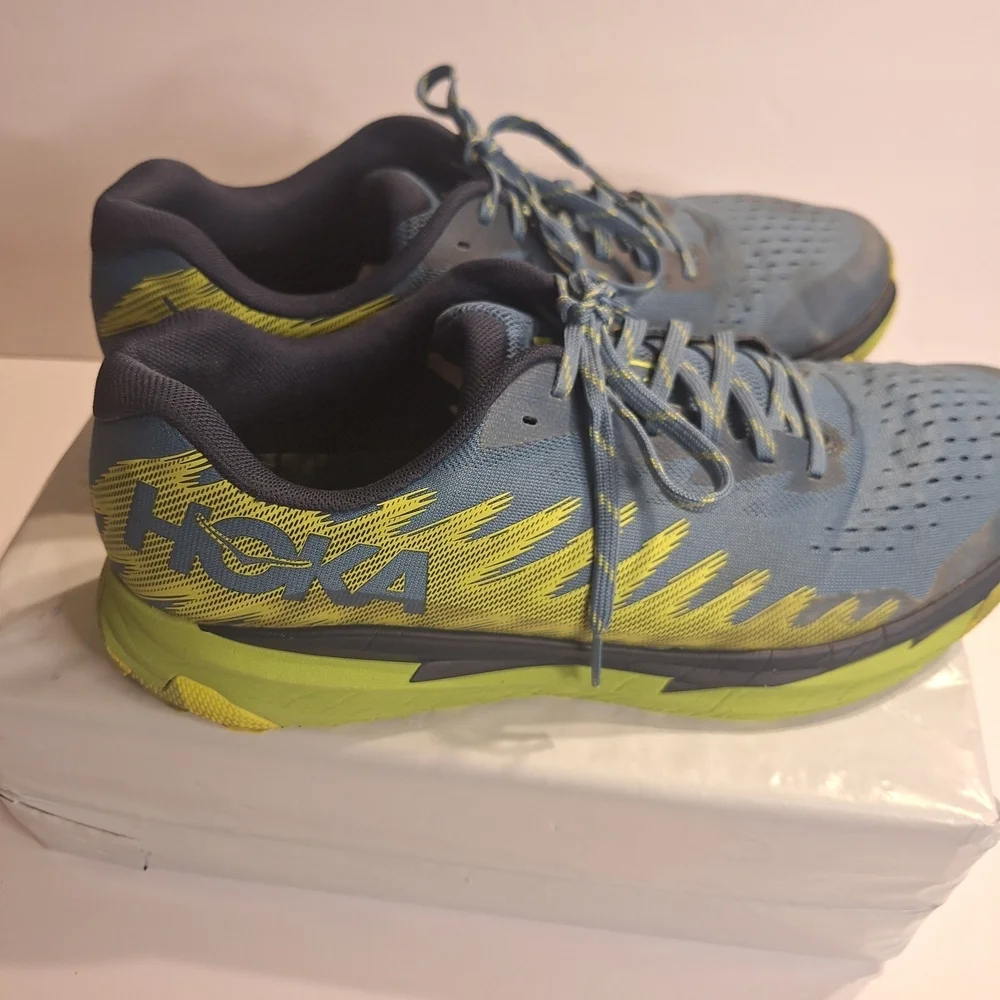 Hoka One One Torrent 3 Men's Blue and Yellow Trail Running Shoes. Size 12.5 D